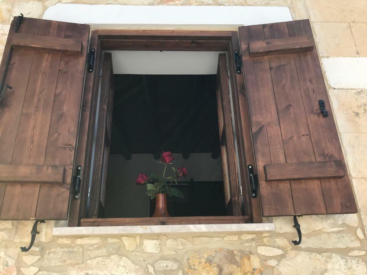 C-Elena Suite Terra Bagian luar foto
